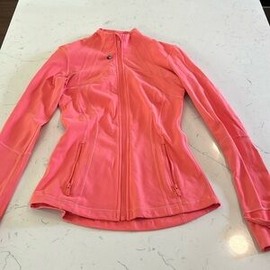 raspberry cream lululemon define jacket size 4 barely worn